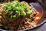 毎日食べたくなる広島の新たなソウルフード「汁なし担担麺専門　キング軒」イメージ